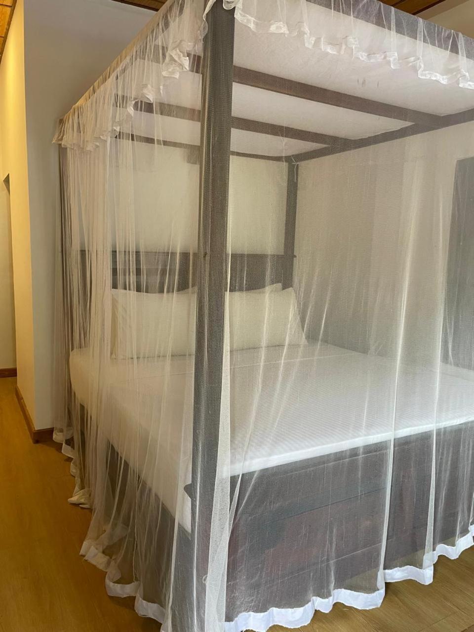 Edward'S Bungalow 탕갈레 외부 사진